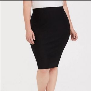 Torrid Studio Ponte Slim Fix Pencil Skirt Black Size 3 (3X)
